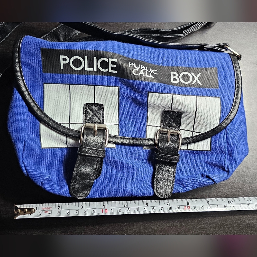 Doctor Who Blue Police Box Bag